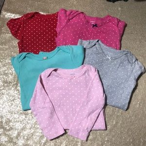 Long sleeve onesie lot ♥️